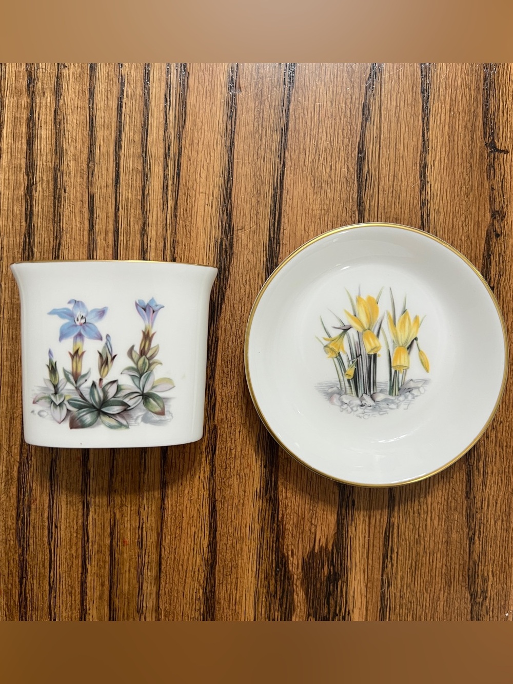 Royal Worcester toothpick holder /trinket dish - Picture 2 of 9